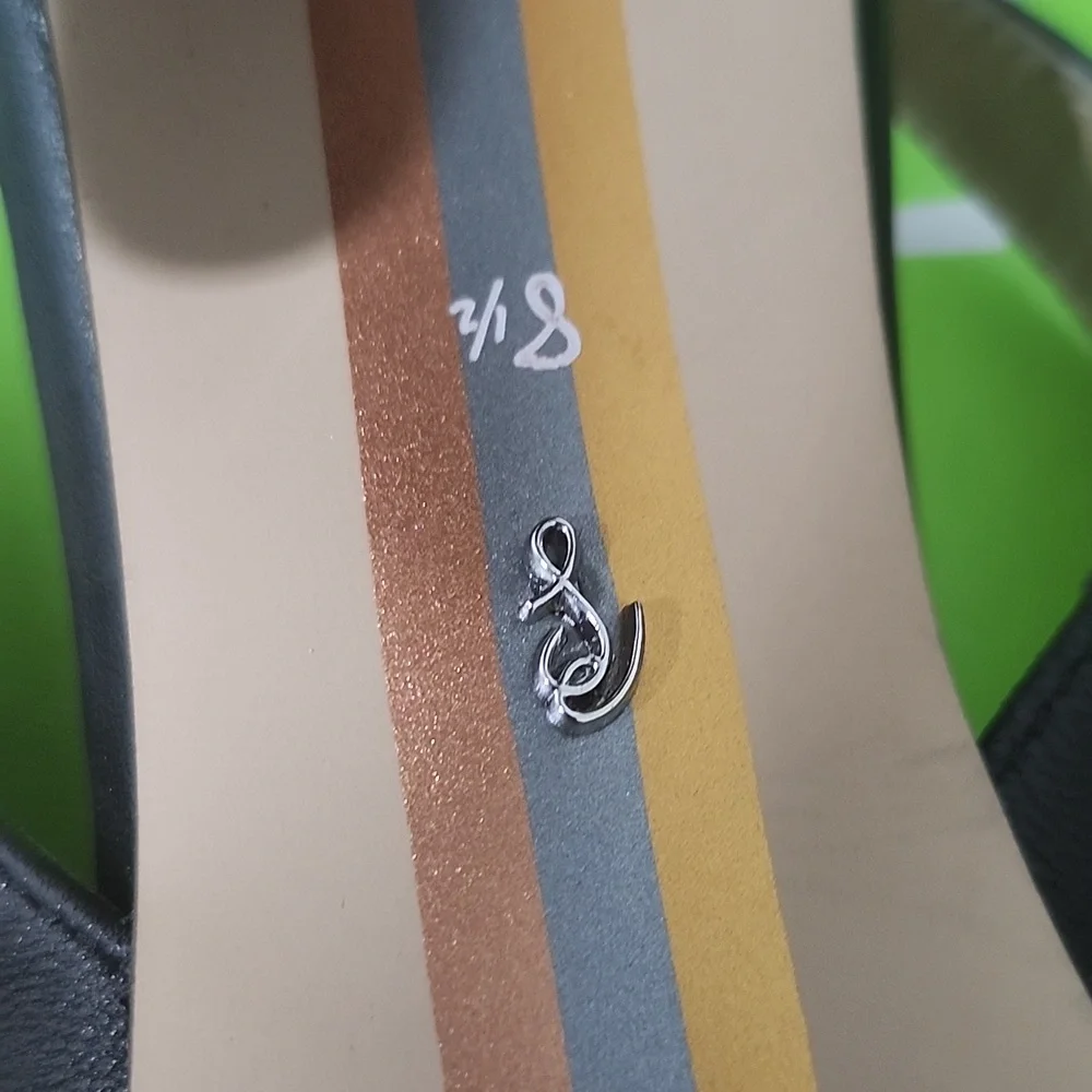 Sam Edelman Elegant Black Leather Slingback Heels - Picture 4 of 6